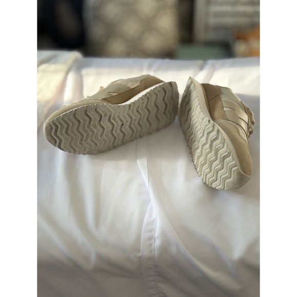 New Balance Women's 237 Sneakers Size 10 - Picture 4 of 6